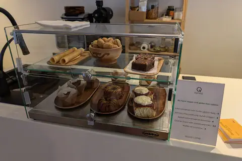 Lana-Lou's Cake Studio photo 3